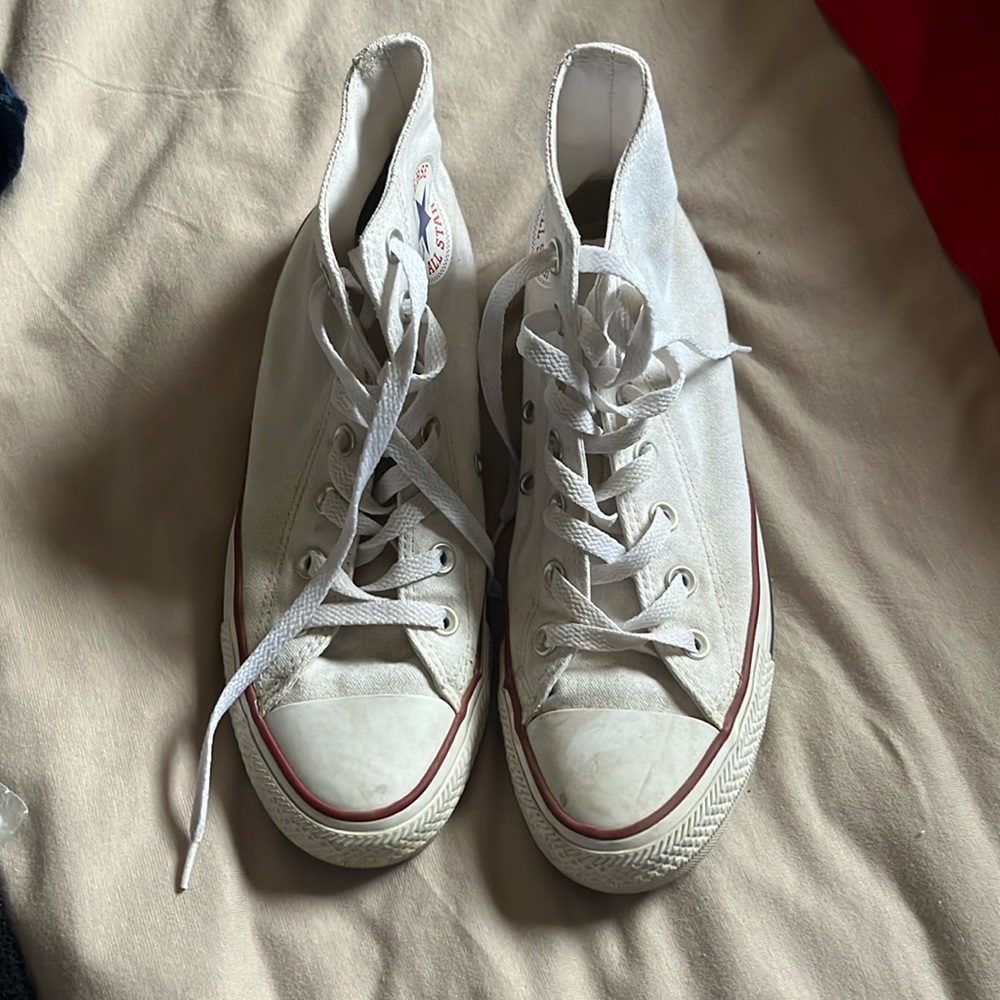 Converse shoes